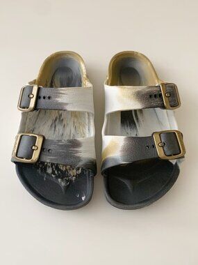 Birkenstock Arizona EVA Sandals • 30 (Kids Size 12 / 12.5)